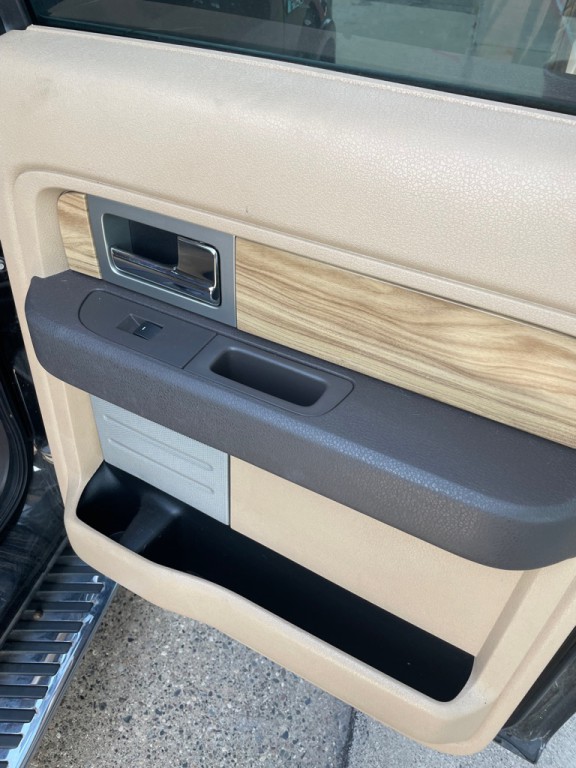 2011 Ford F-150 Image 13