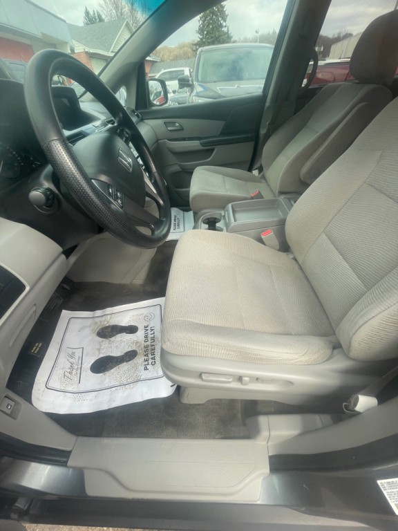 2011 Honda Odyssey Image 9