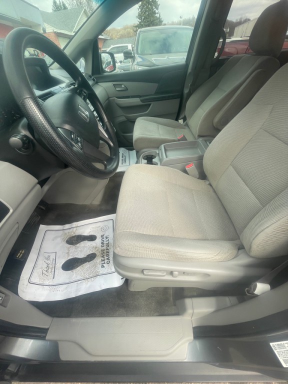 2011 Honda Odyssey Image 10