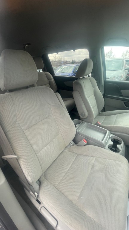 2011 Honda Odyssey Image 21