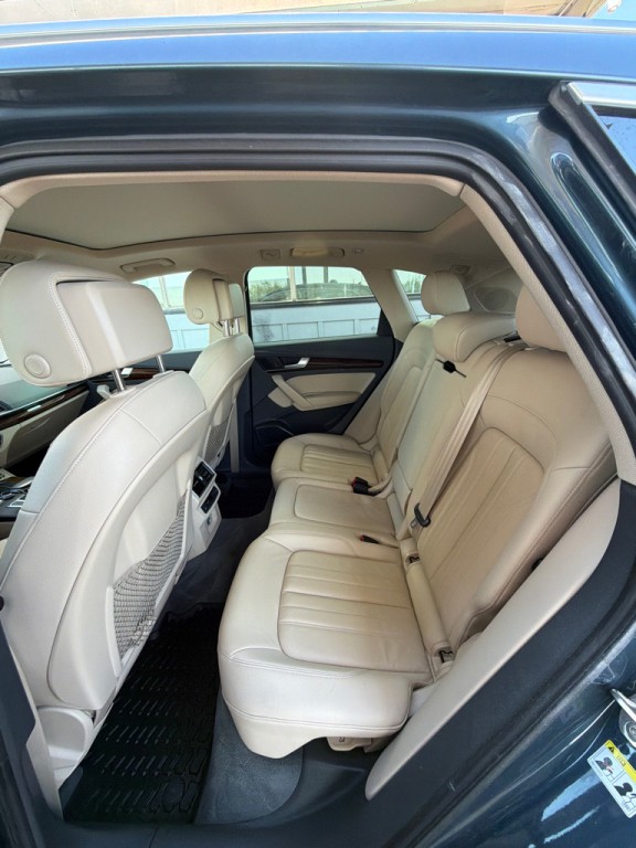 2018 Audi Q5 Image 12