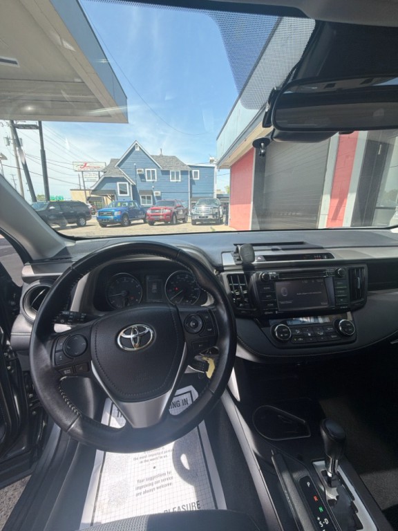 2017 Toyota Rav4 Image 13