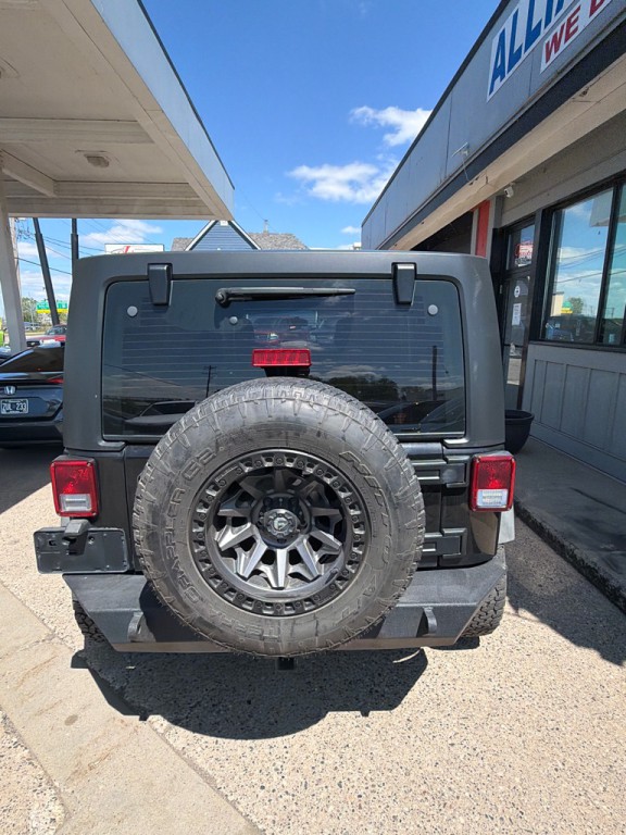 2016 Jeep Wrangler Unlimited Image 3