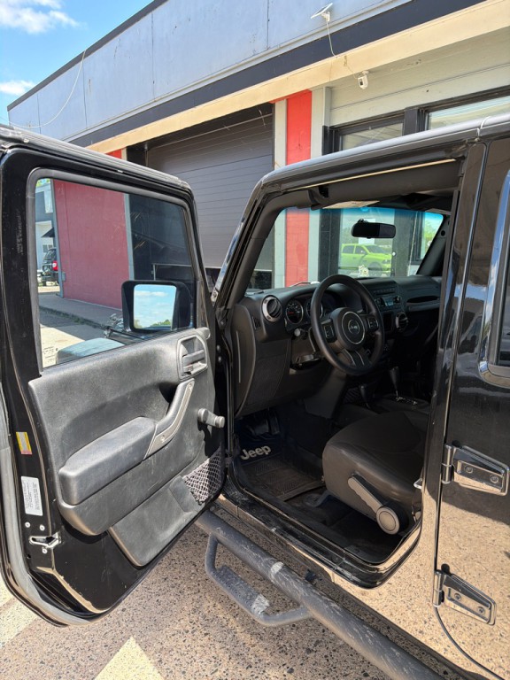 2016 Jeep Wrangler Unlimited Image 11