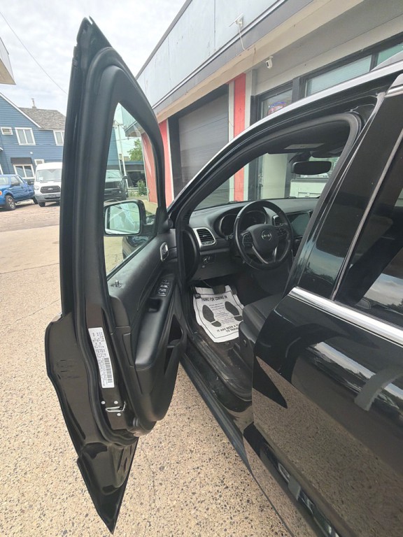 2019 Jeep Grand Cherokee Image 12