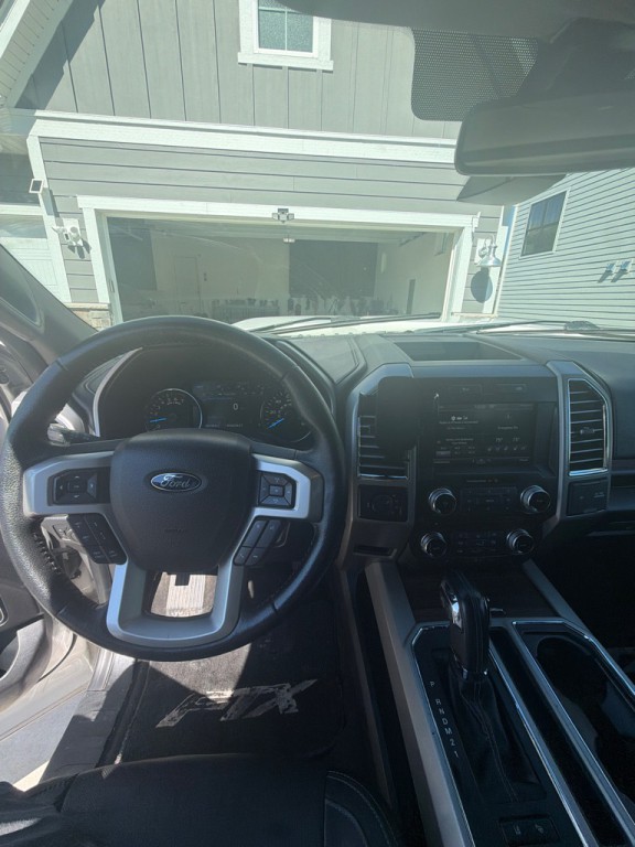 2015 Ford F-150 Image 11