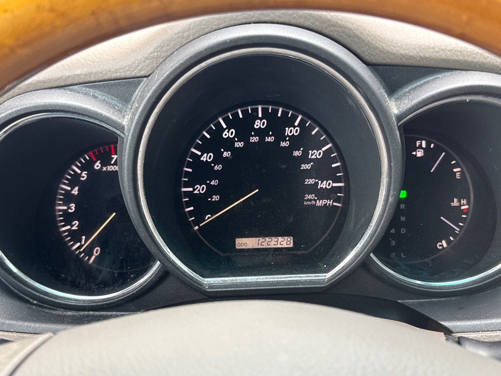 2005 Lexus RX Image 9