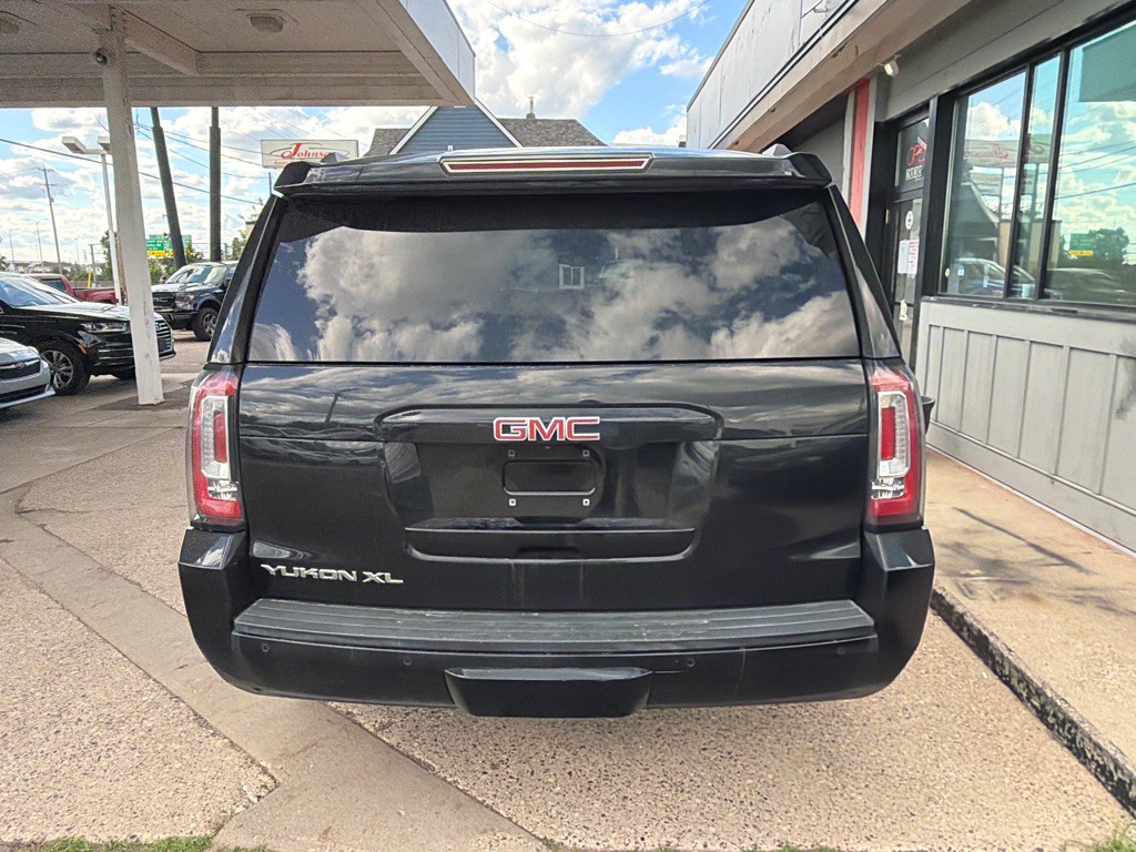 2015 GMC Yukon Image 4