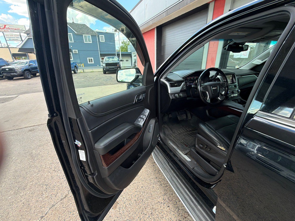 2015 GMC Yukon Image 12