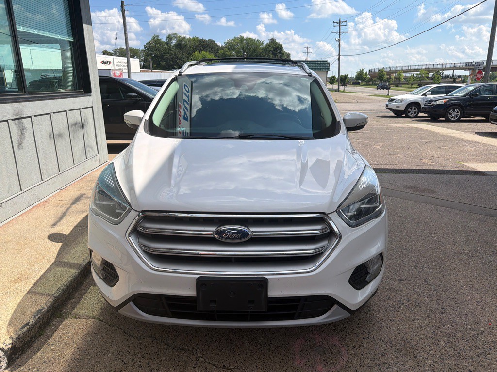 2017 Ford Escape Image 2