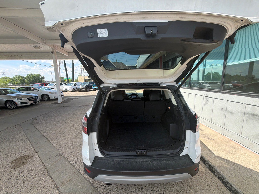2017 Ford Escape Image 9