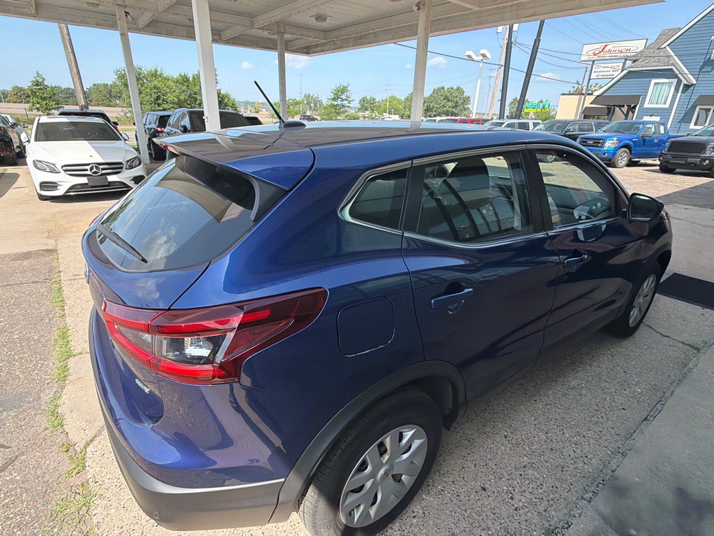 2020 Nissan Rogue Image 5