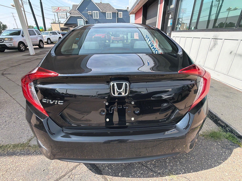 2017 Honda Civic Image 2