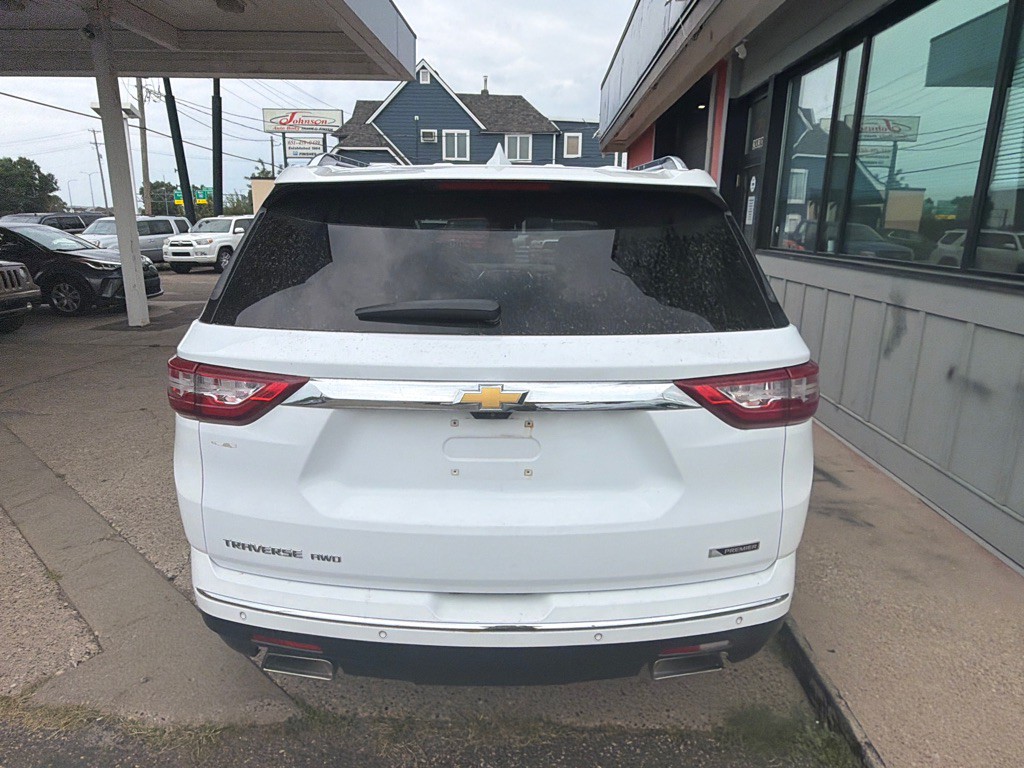 2018 Chevrolet Traverse Image 3