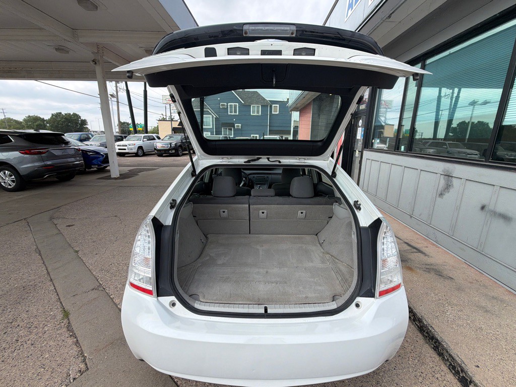 2010 Toyota Prius Image 4
