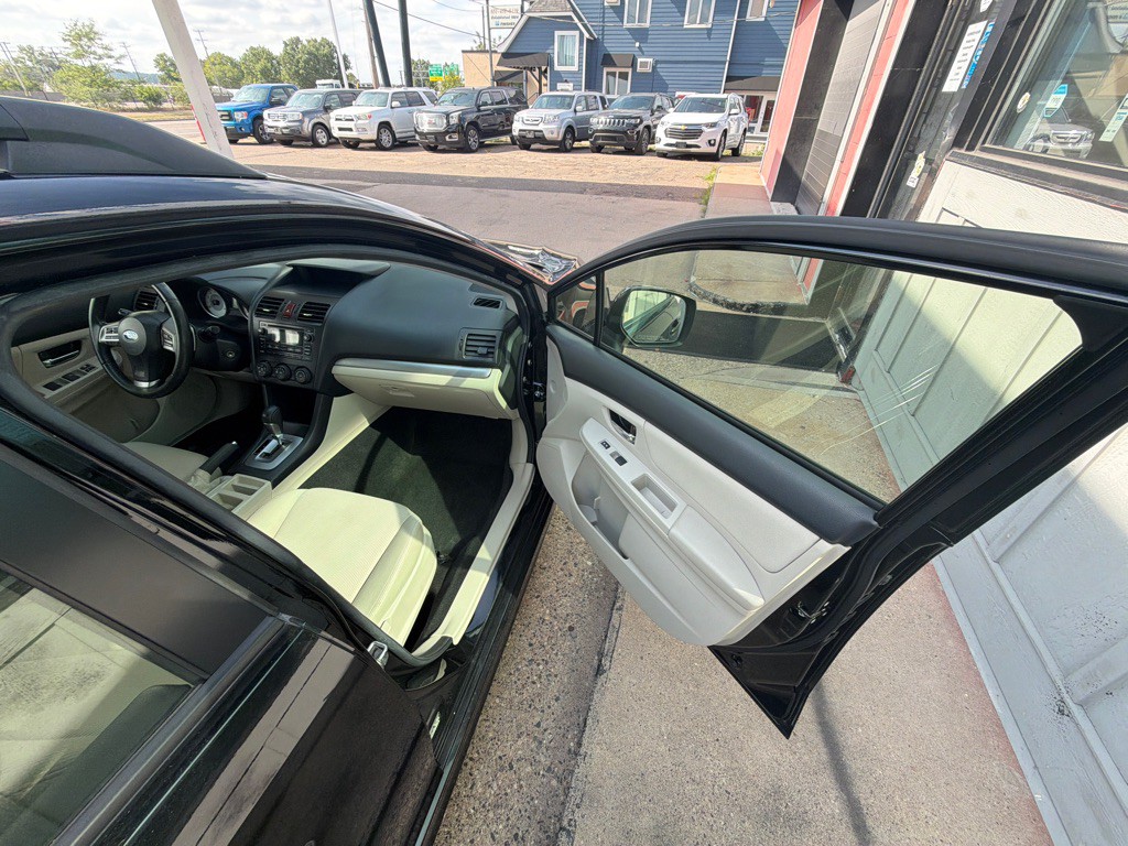 2014 Subaru Impreza Image 5