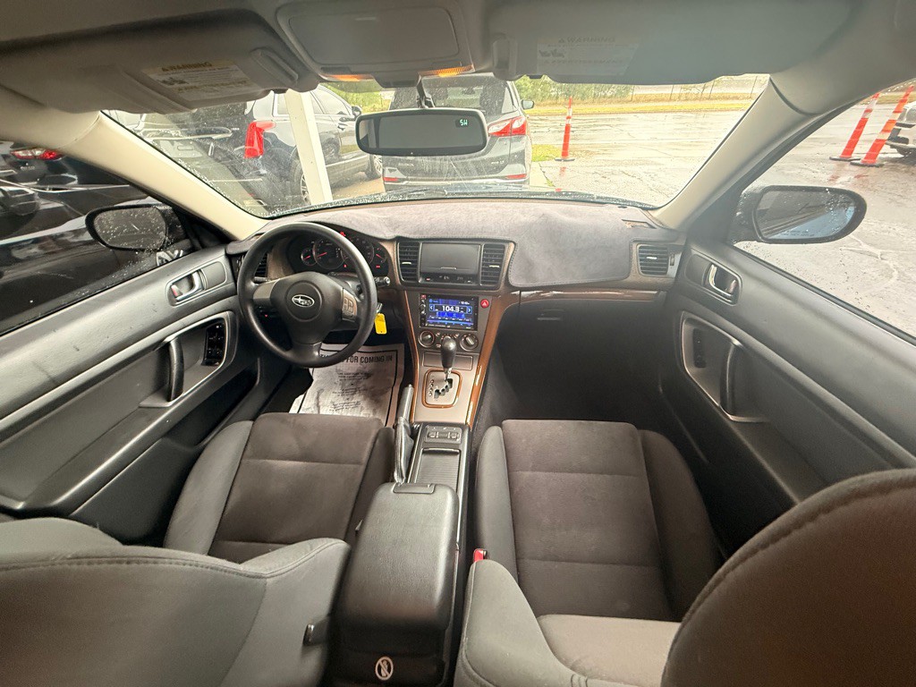 2008 Subaru Outback Image 12