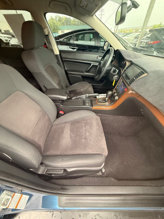 2008 Subaru Outback Image 19
