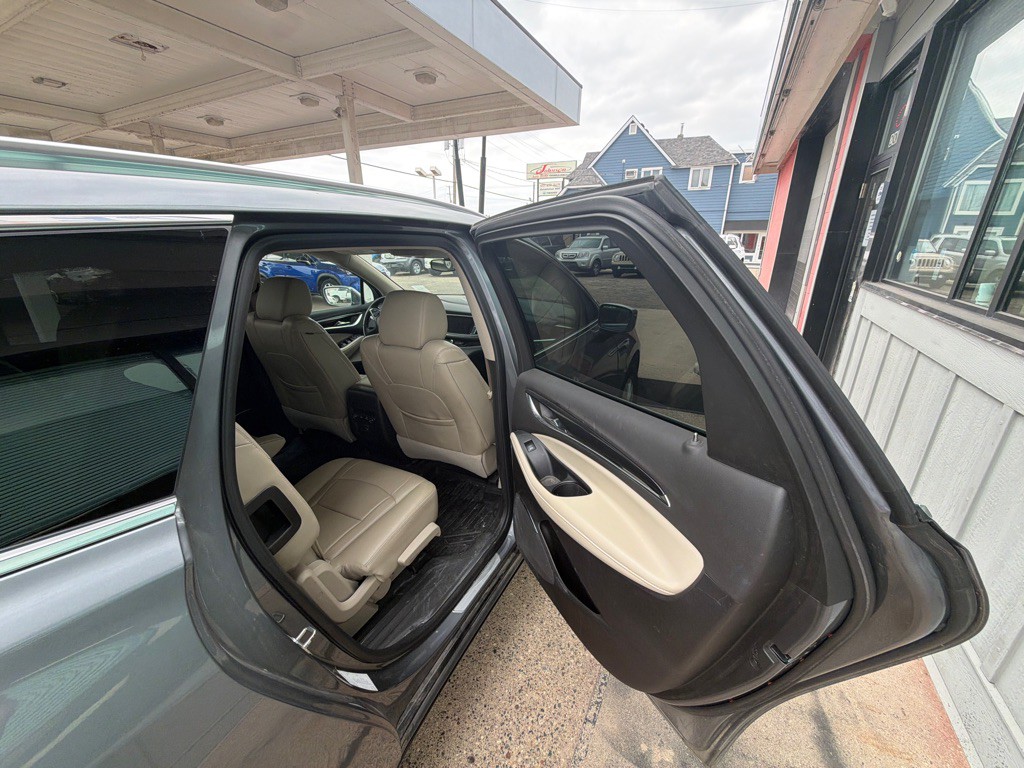 2019 Buick Enclave Image 7