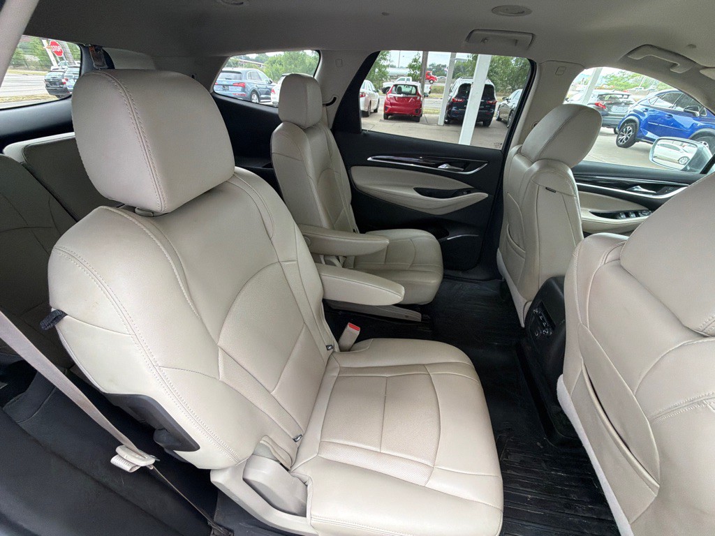 2019 Buick Enclave Image 8
