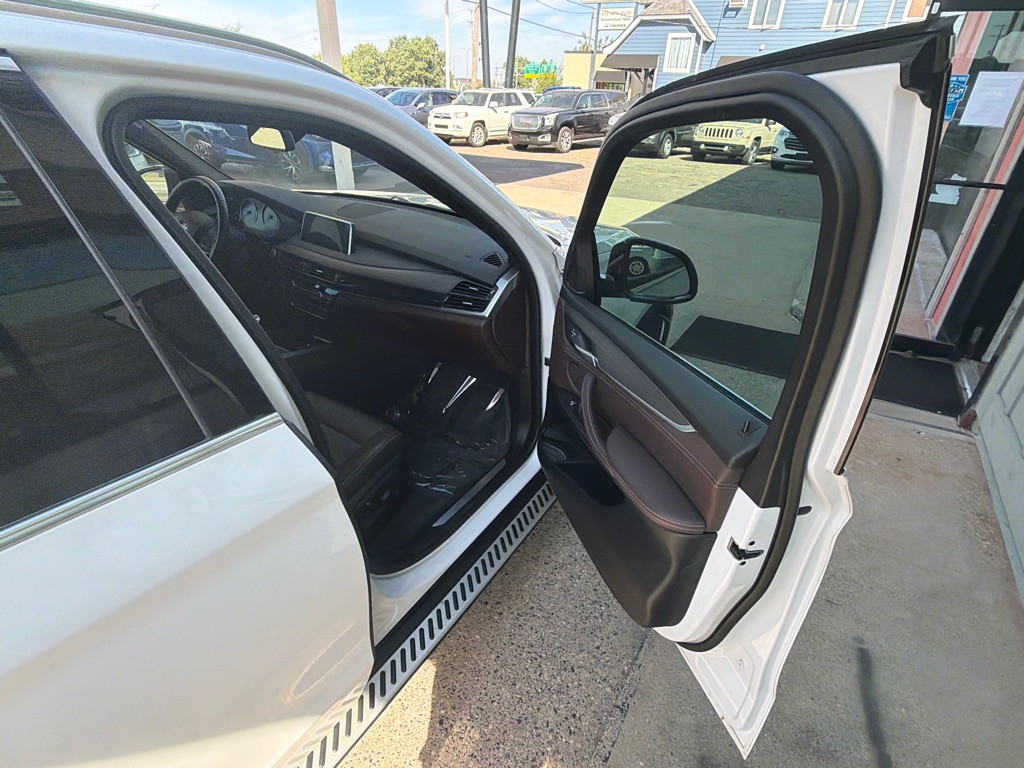 2017 BMW X5 Image 5