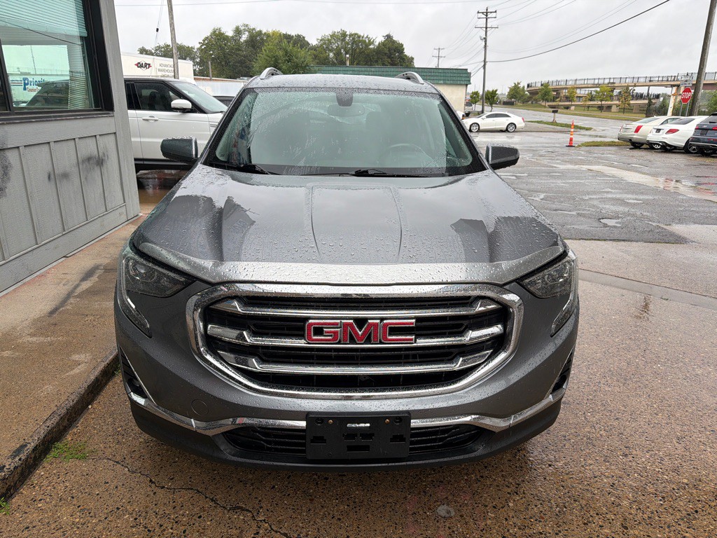 2018 GMC Terrain Image 2