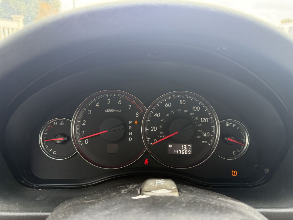 2009 Subaru Outback Image 6