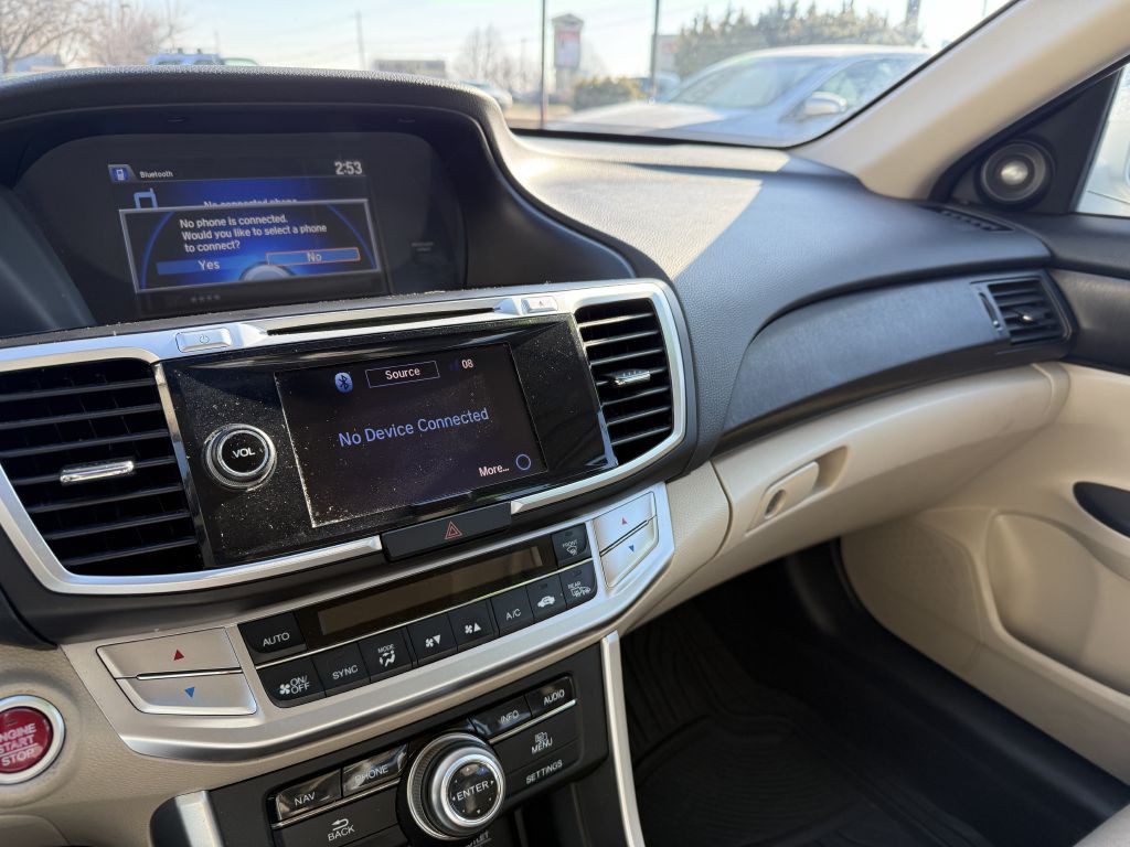 2013 Honda Accord Image 7