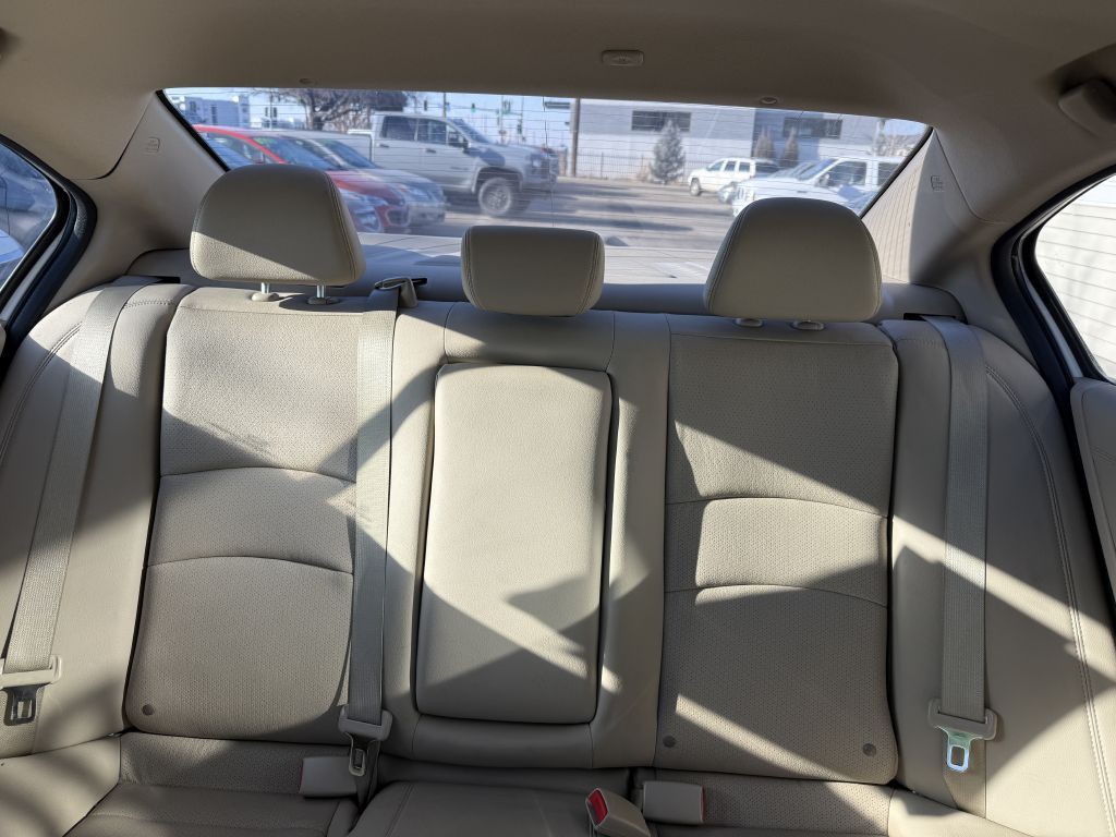 2013 Honda Accord Image 8