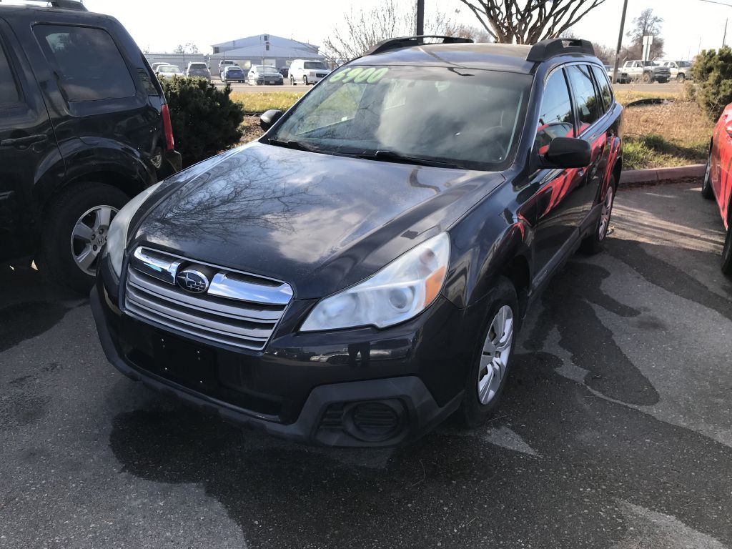 2013 Subaru Outback Image 2
