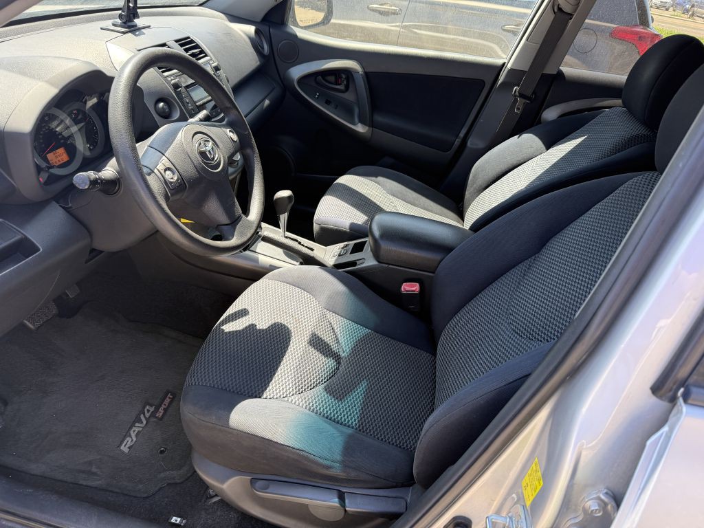 2010 Toyota Rav4 Image 5