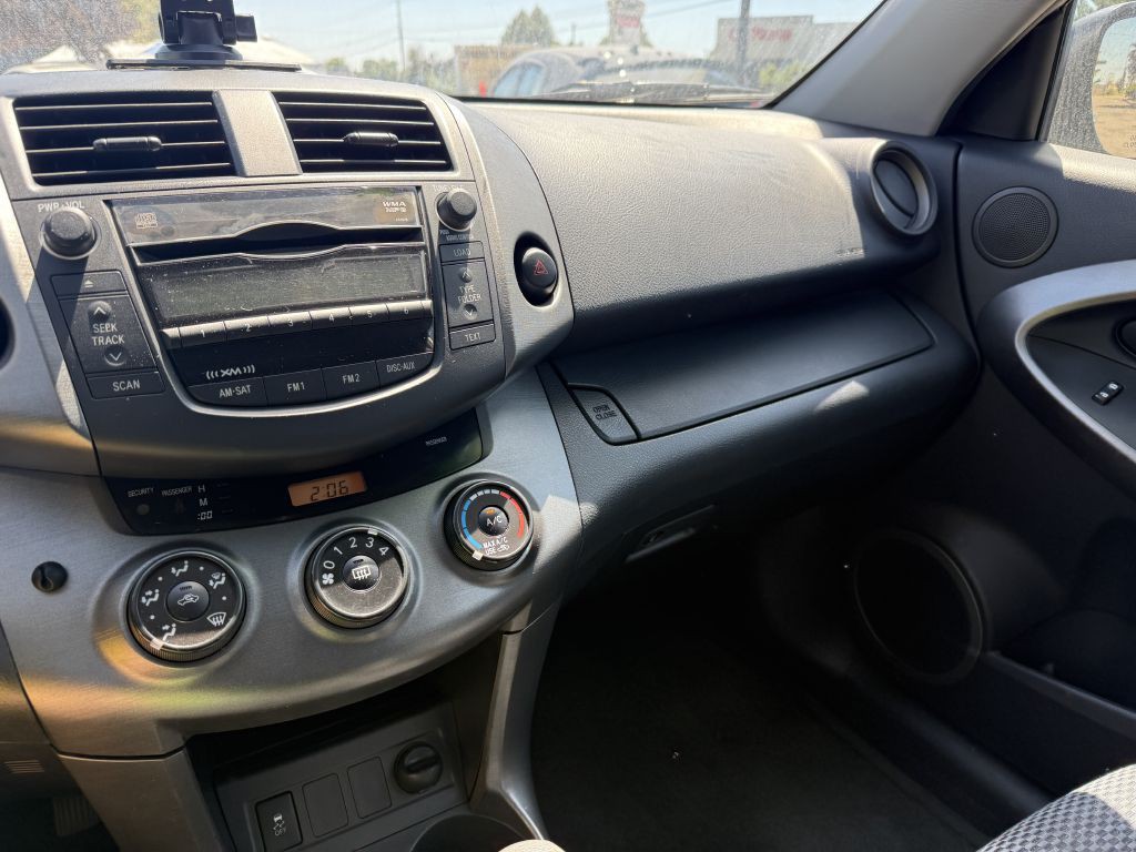 2010 Toyota Rav4 Image 7