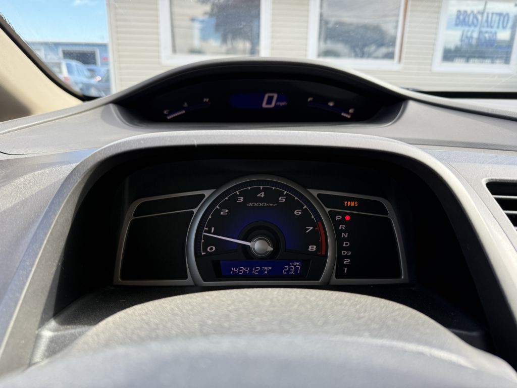 2010 Honda Civic Image 6