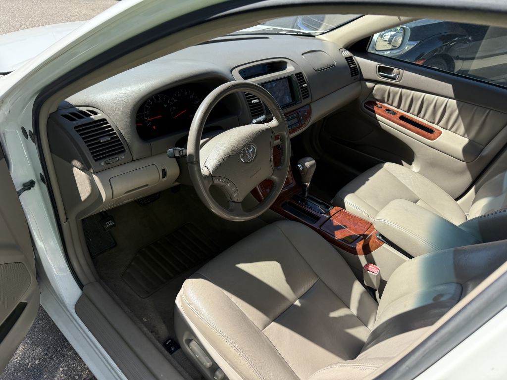 2005 Toyota Camry Image 5