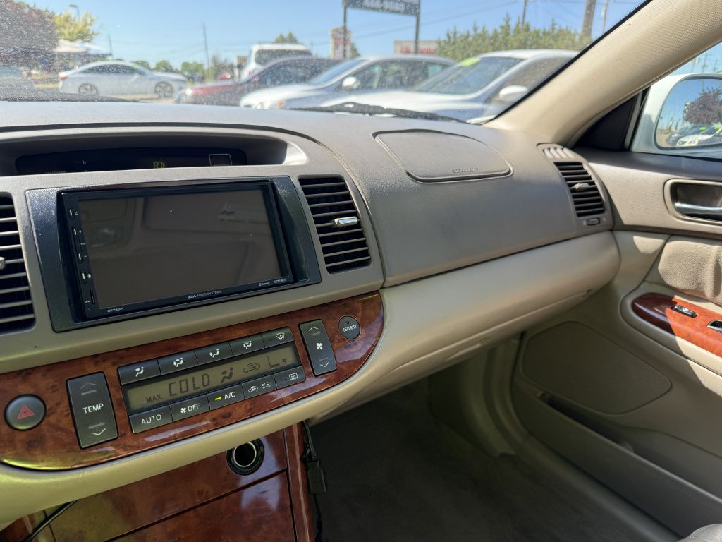 2005 Toyota Camry Image 7
