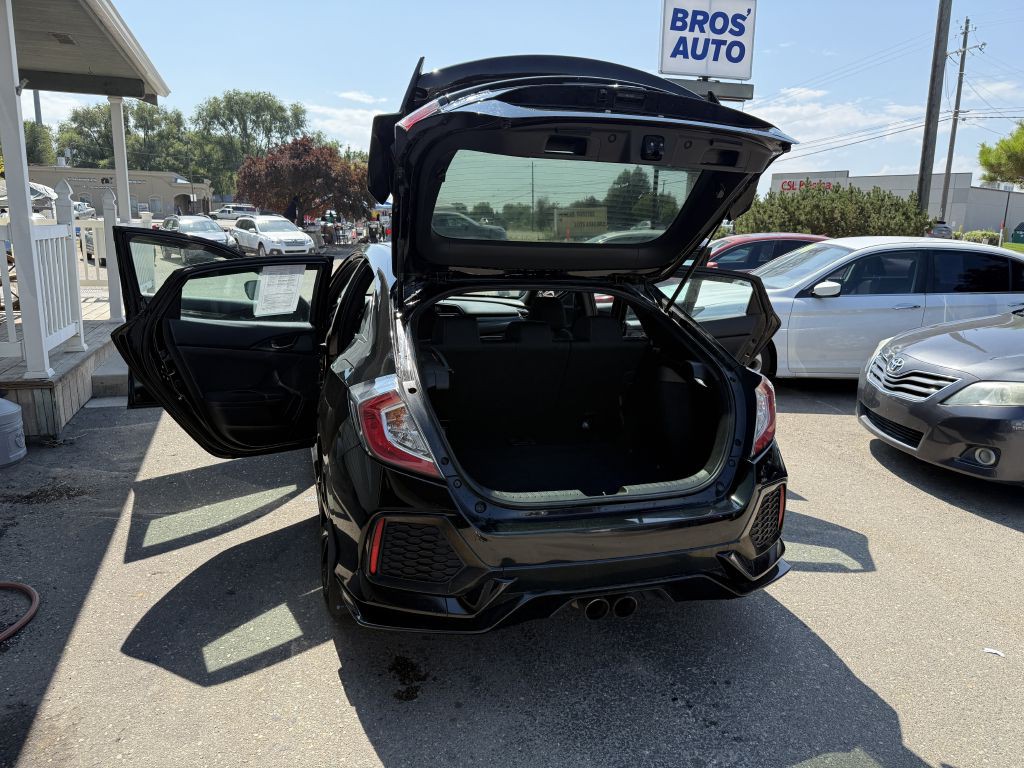 2017 Honda Civic Image 5