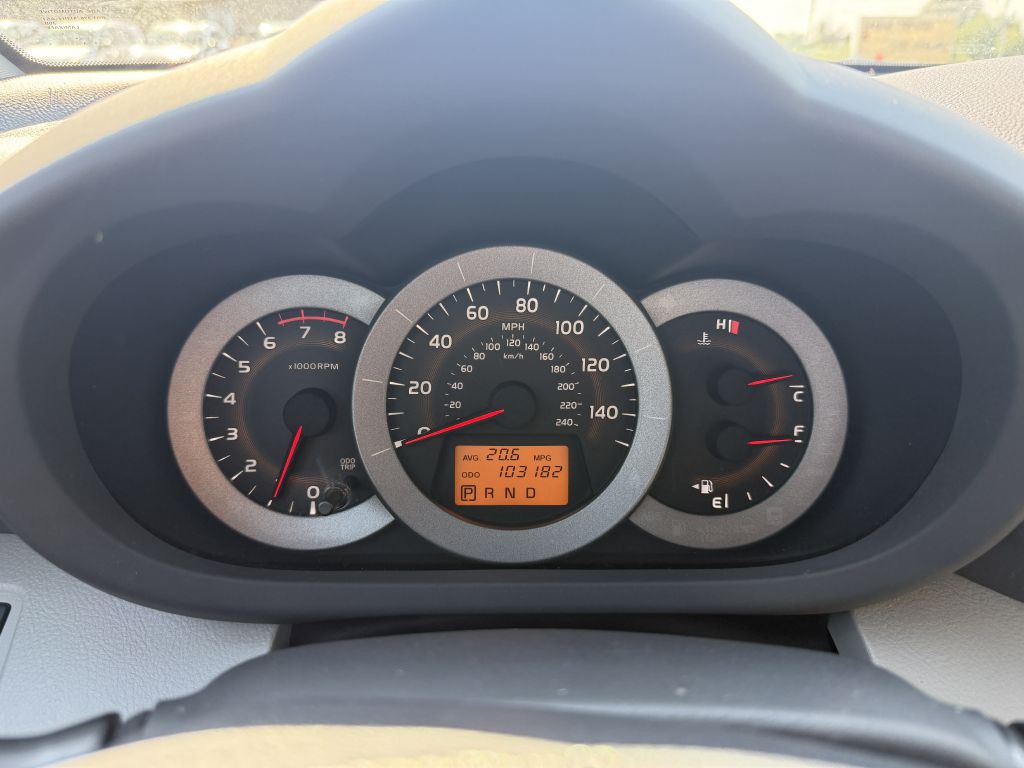 2011 Toyota Rav4 Image 6