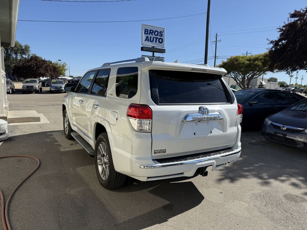 2013 Toyota 4Runner Image 3