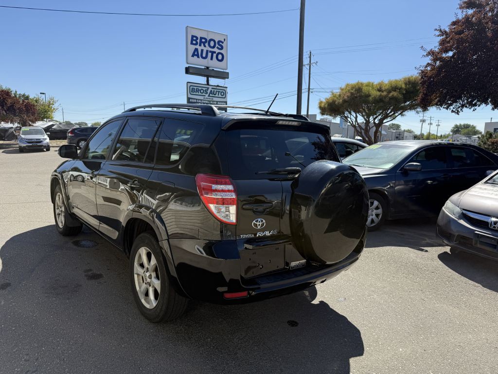 2011 Toyota Rav4 Image 3