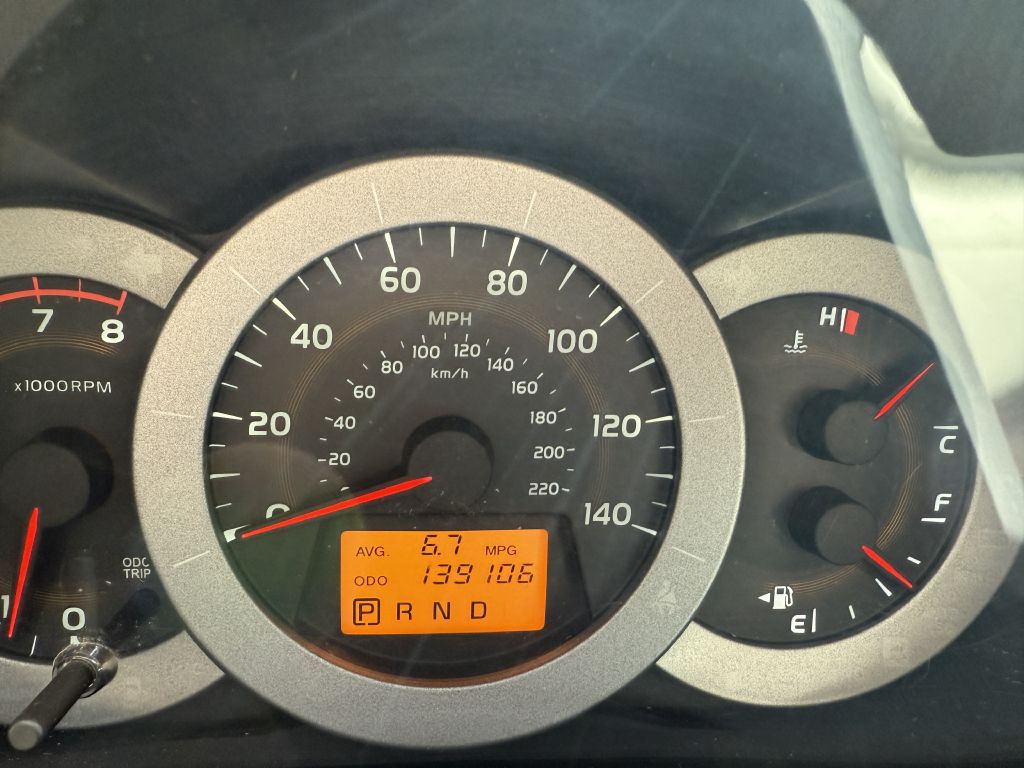 2011 Toyota Rav4 Image 6