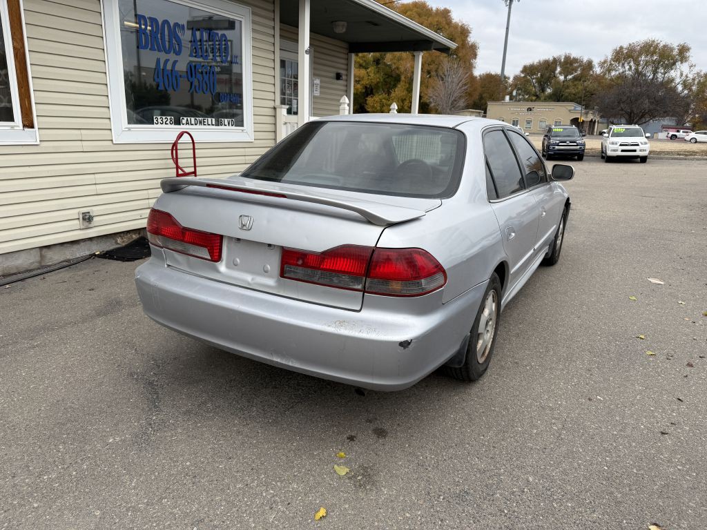 2002 Honda Accord Image 3