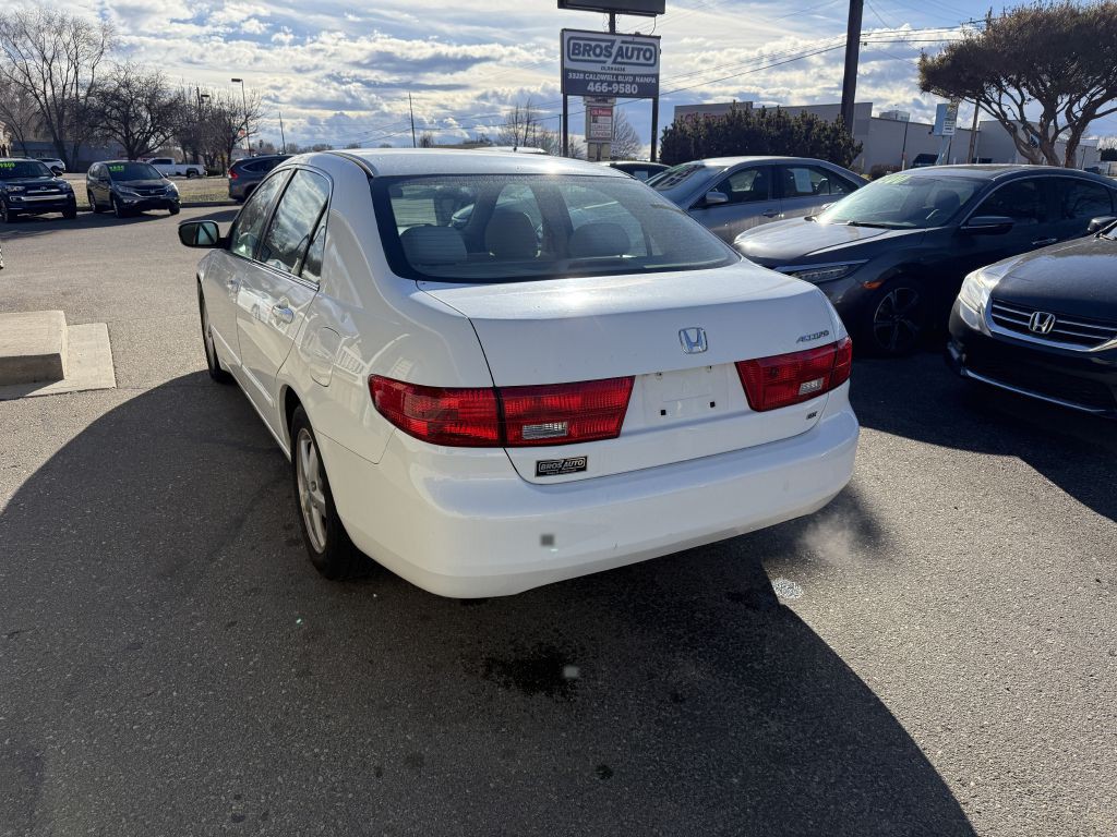 2005 Honda Accord Image 3