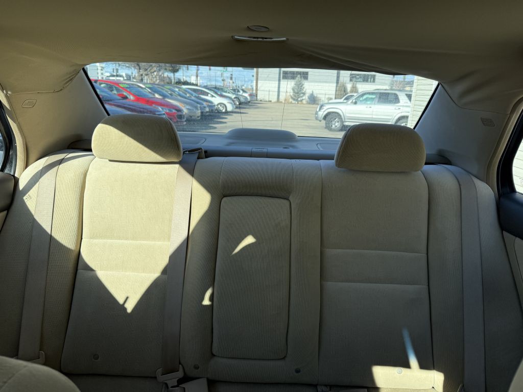 2005 Honda Accord Image 8