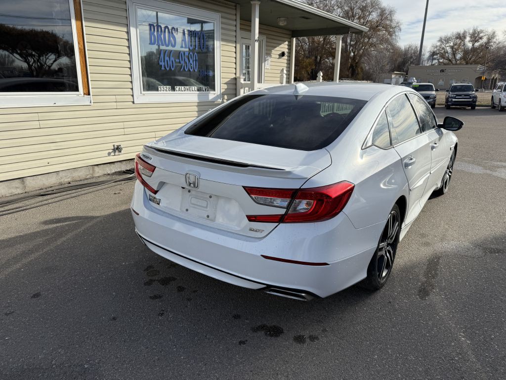 2020 Honda Accord Image 4