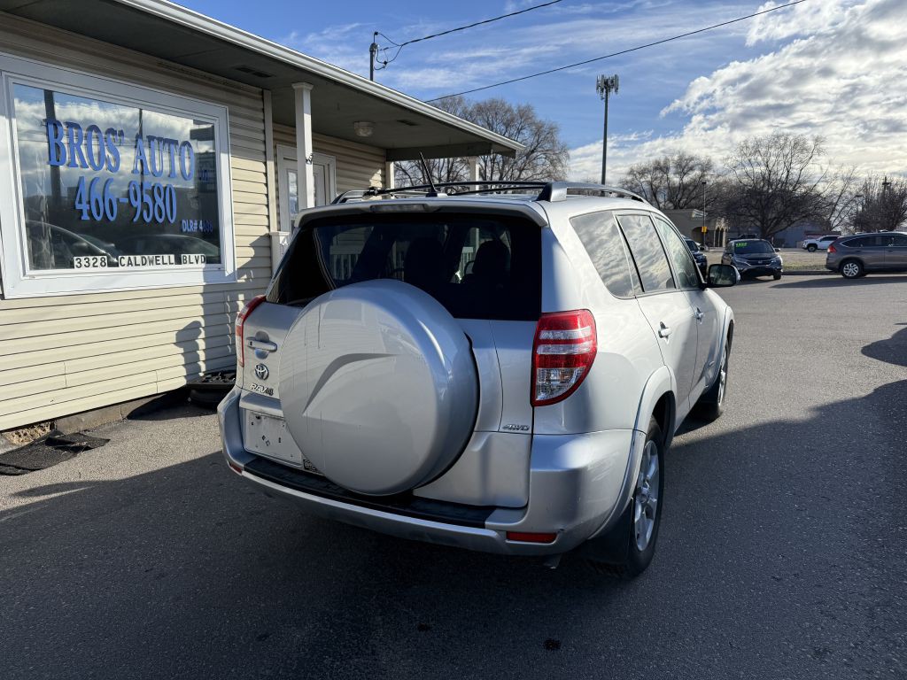 2011 Toyota Rav4 Image 4