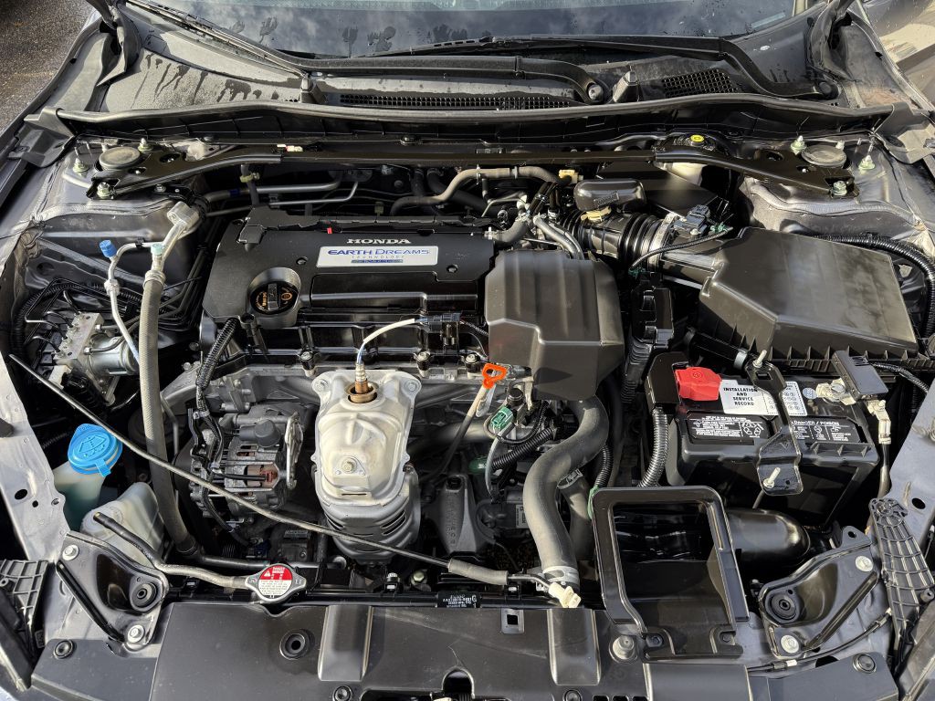 2013 Honda Accord Image 9