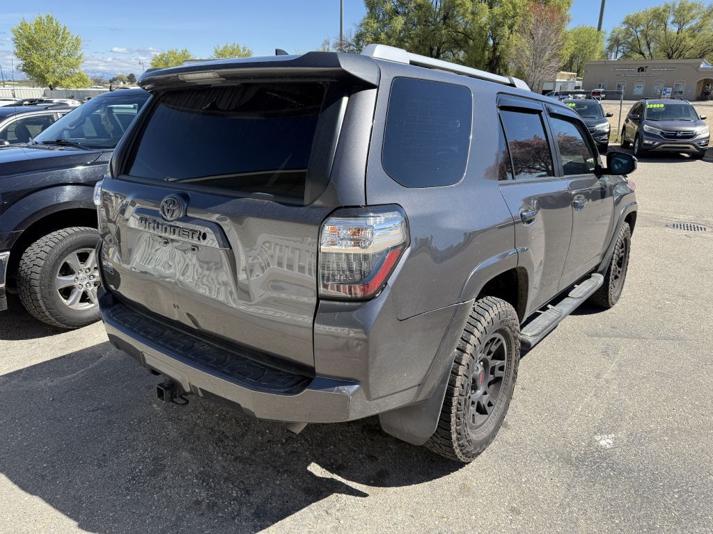 2017 Toyota 4Runner Image 4