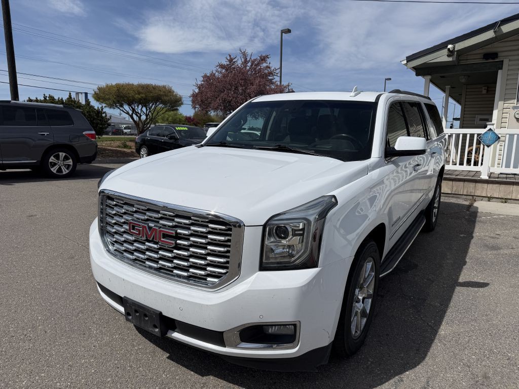 2018 GMC Yukon Image 2