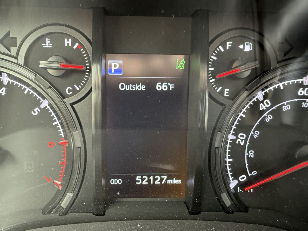 2020 Toyota 4Runner Image 6