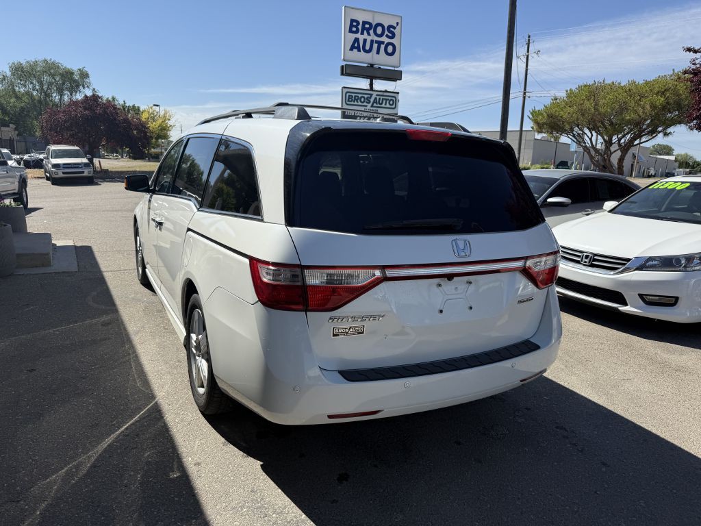 2012 Honda Odyssey Image 3